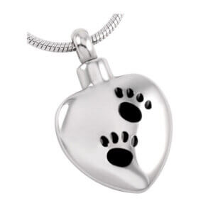 LoomisFuneralHome Merch SS Heart Paw Print